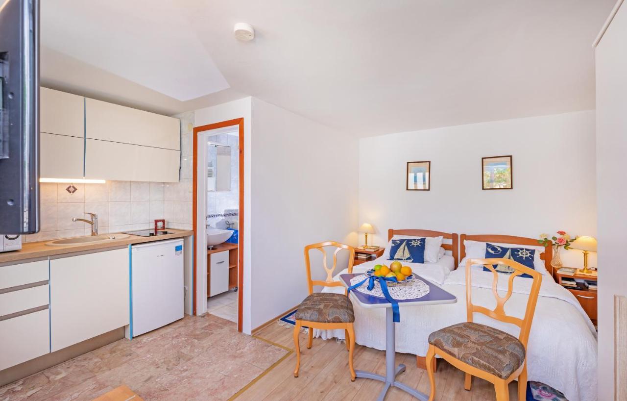 Villa Jolanda Apartments Dubrovnik Bagian luar foto