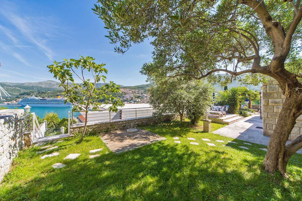 Villa Jolanda Apartments Dubrovnik Bagian luar foto
